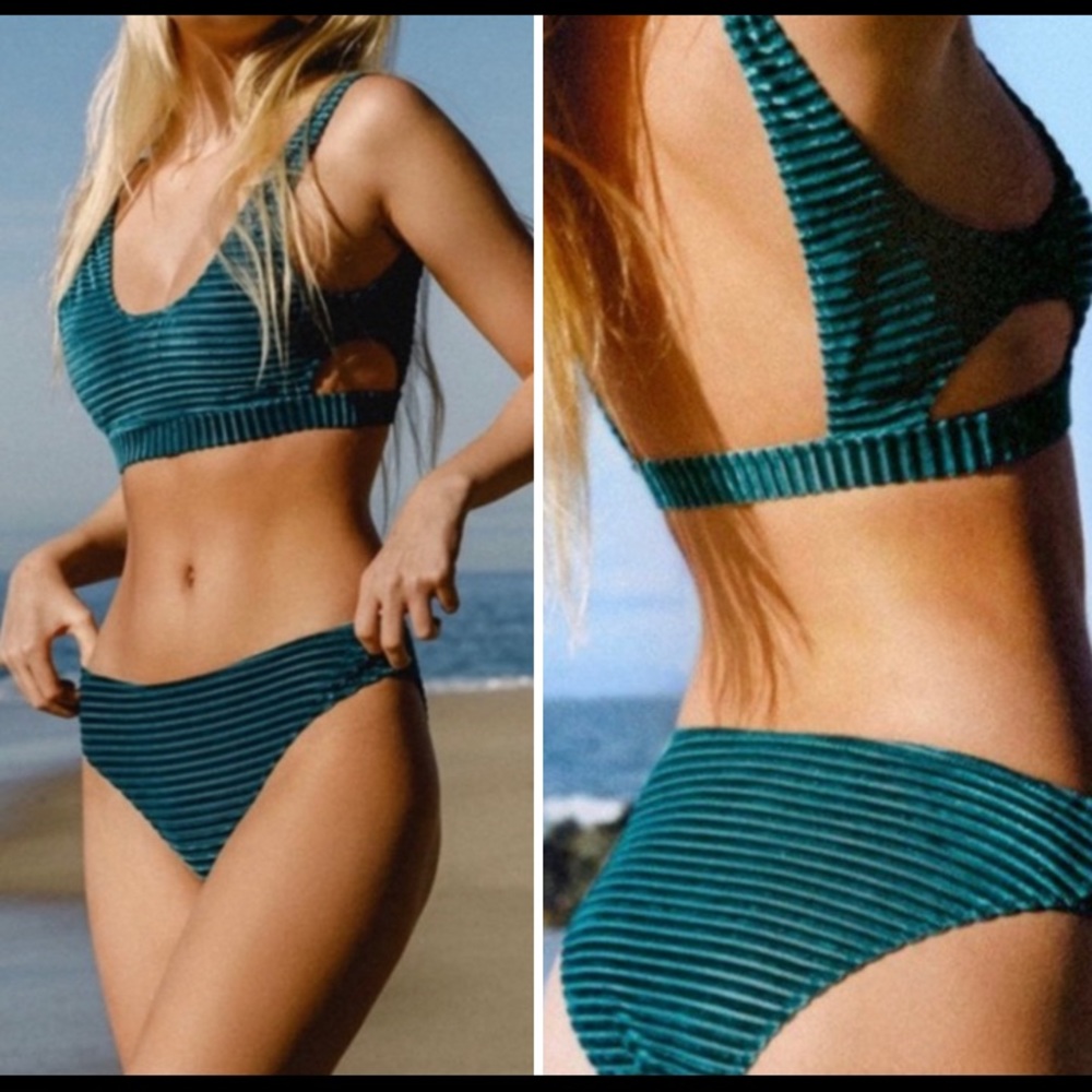 CUPSHE sz L,   Emerald, velvet, ribbed bikini swimsuit